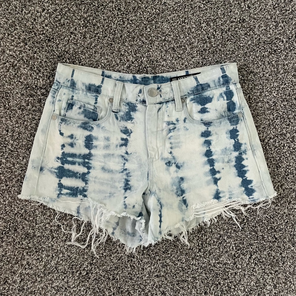 [BLANKNYC] Acid Wash Denim Shorts